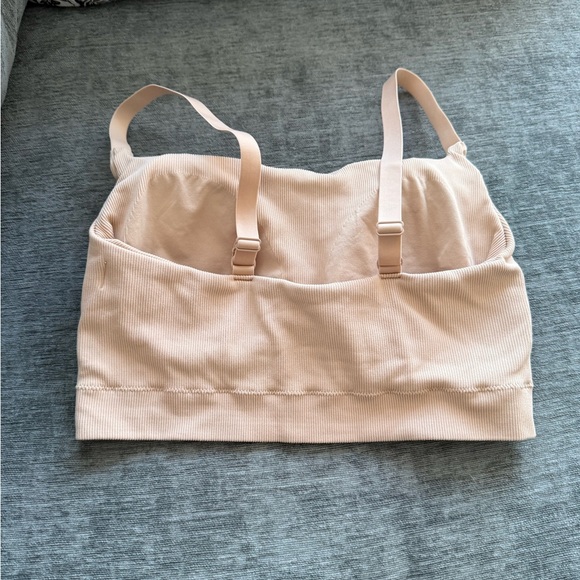 Aerie Superchill Seamles Padded Scoop Bralette - Picture 2 of 3